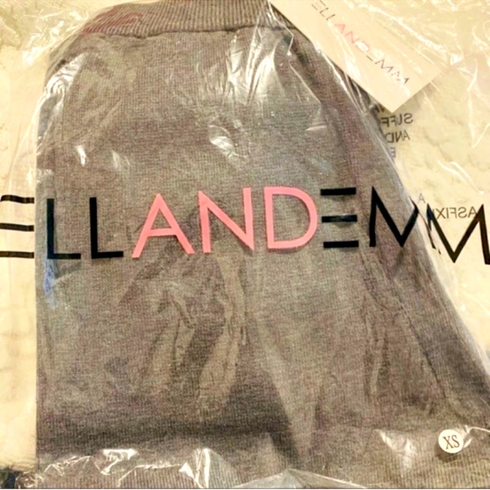 Ell and Emm | Pant | Capri Knit Pant - Picture 8 of 10